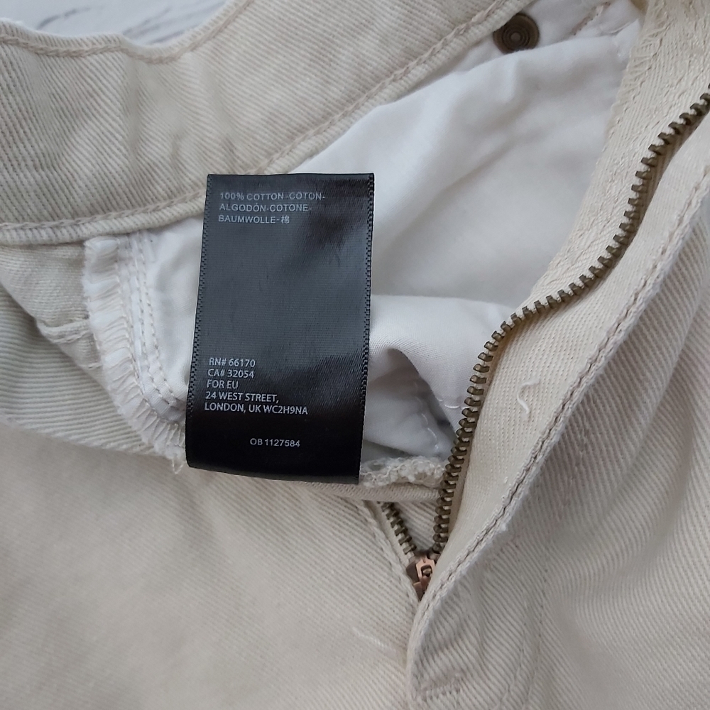 Urban Outfitters BDG ROXI DESTRUCTED DENIM MINI SKIRT - Picture 4 of 9
